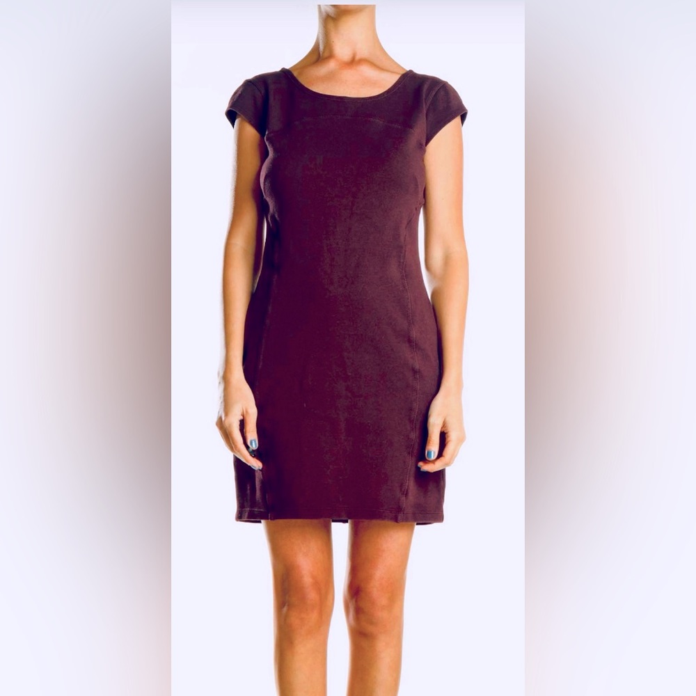 Athleta Illusion Bodycon dress mulberry Sz S